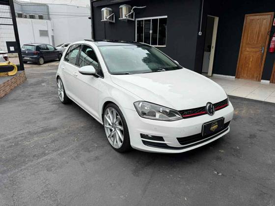 VOLKSWAGEN GOLF 1.4 TSI COMFORTLINE 16V GASOLINA 4P AUTOMÁTICO VOLKSWAGEN GOLF 1.4 TSI COMFORTLINE 16V GASOLINA 4P AUTOMÁTICO